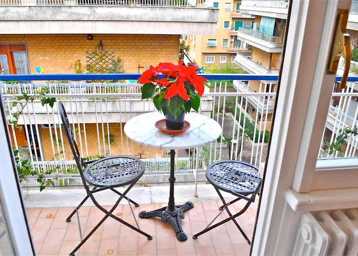 Aurelia 429 Fine Town House